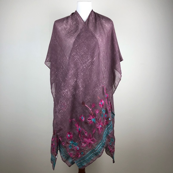 Women's Floral Embroidered Shrugs - Picture 2 of 7
